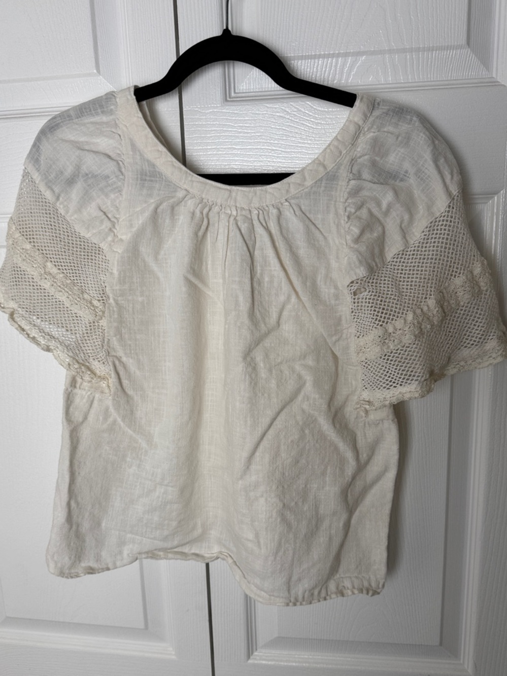 Old Navy Cream Crochet Sleeve Peasant Blouse